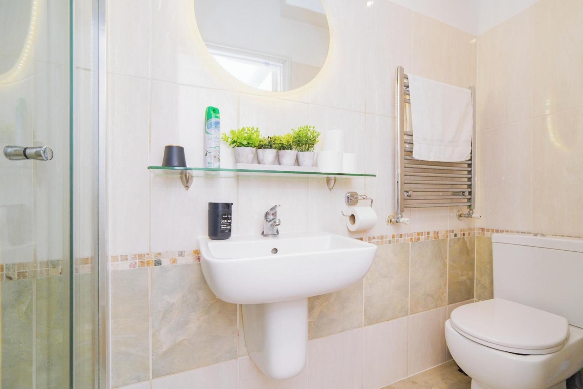 Charming 2 Bedrooms Flat For 6 In King'S Cross Londyn Zewnętrze zdjęcie